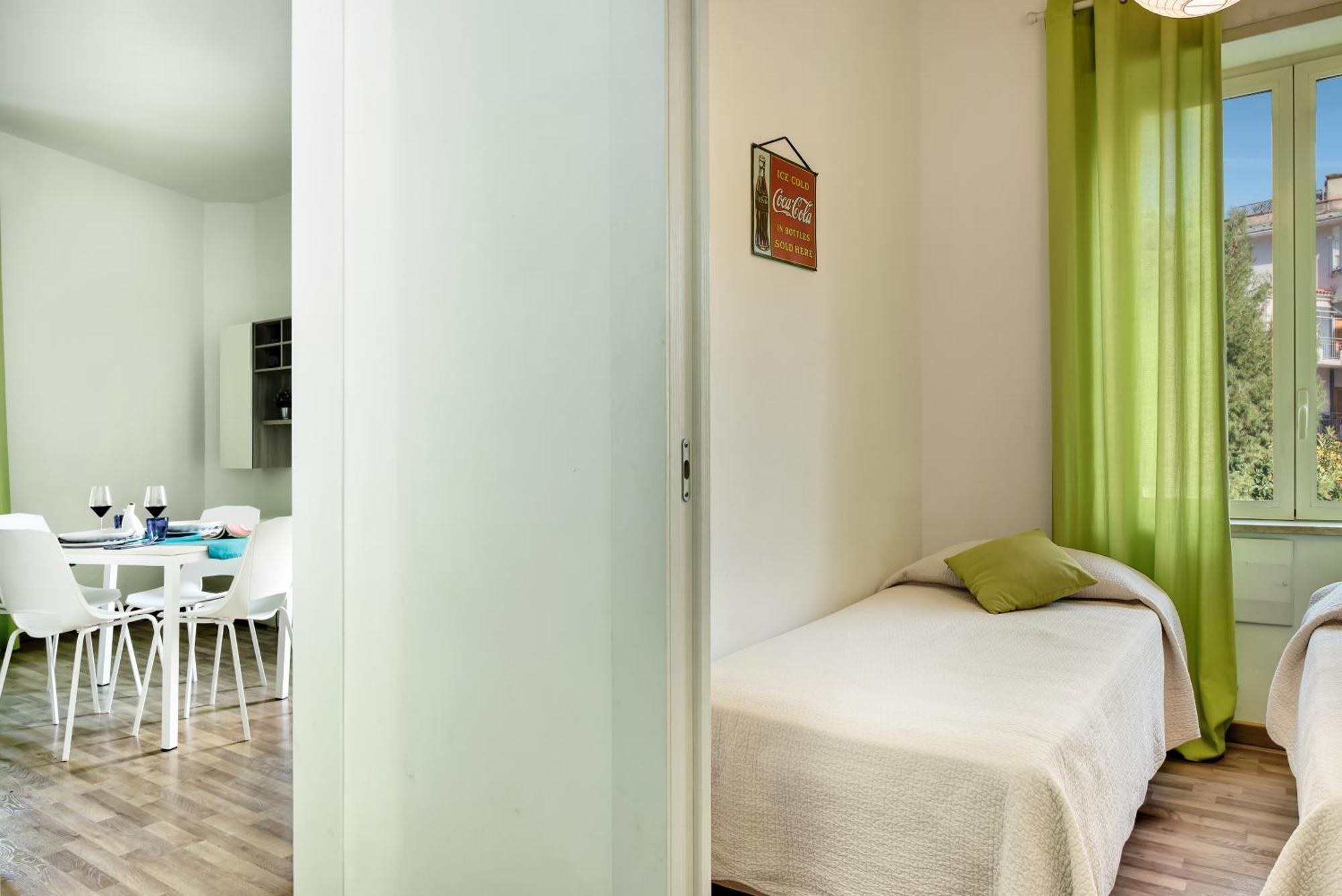 Gocce Villas - Joes Flat 2 Modern Соренто Екстериор снимка